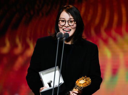 北京卫视直播劳伦斯 张继科为蔡依林即兴赋诗