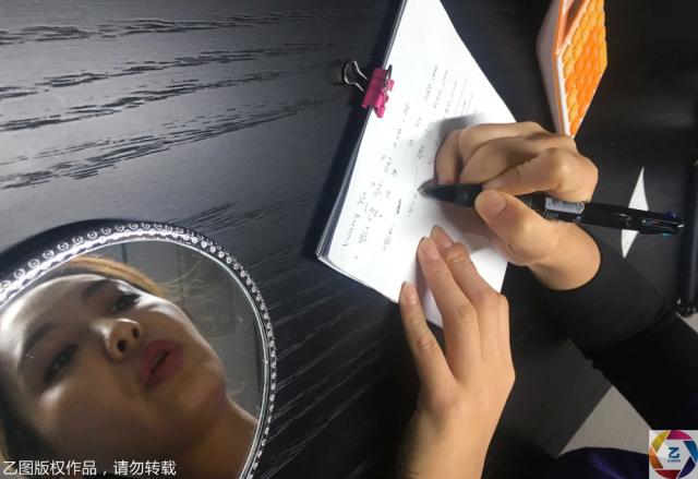 探秘首尔著名的整容街:手术后还不忘血拼(组图)