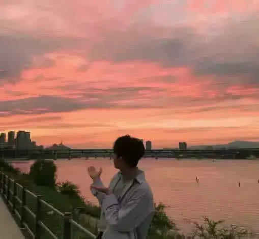 适合"官宣"的情侣头像,看到至尊宝和紫霞后,瞬间就收藏了!