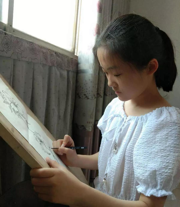 全国选出9幅,漯河12岁女孩画作入选全国儿童画公益广告