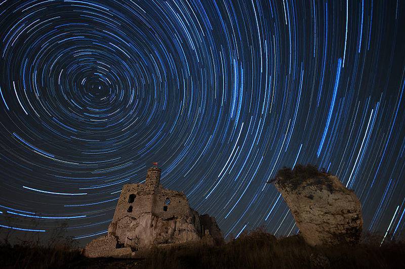 人类不属于地球的证据图片