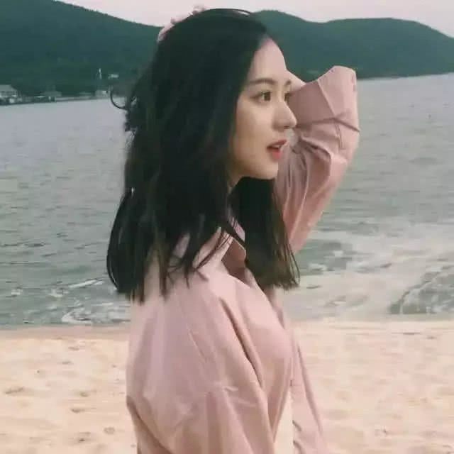 ins·超火·个性女生头像:愿时间给我机会,放过自己放