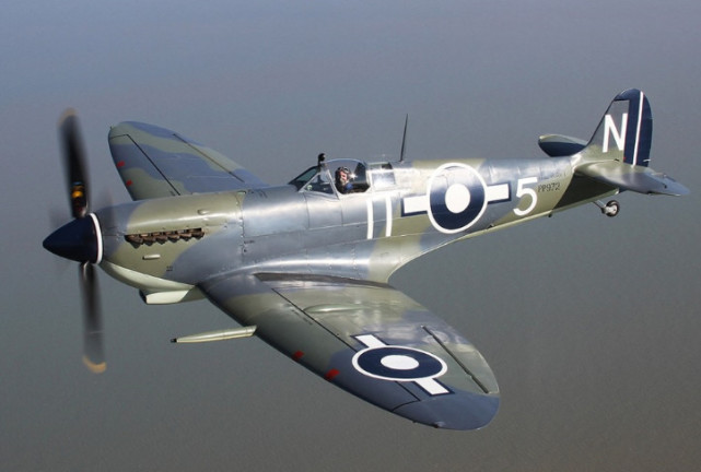 二战英国战斗机大盘点,吸血鬼喷气式战斗机创造纪录!
