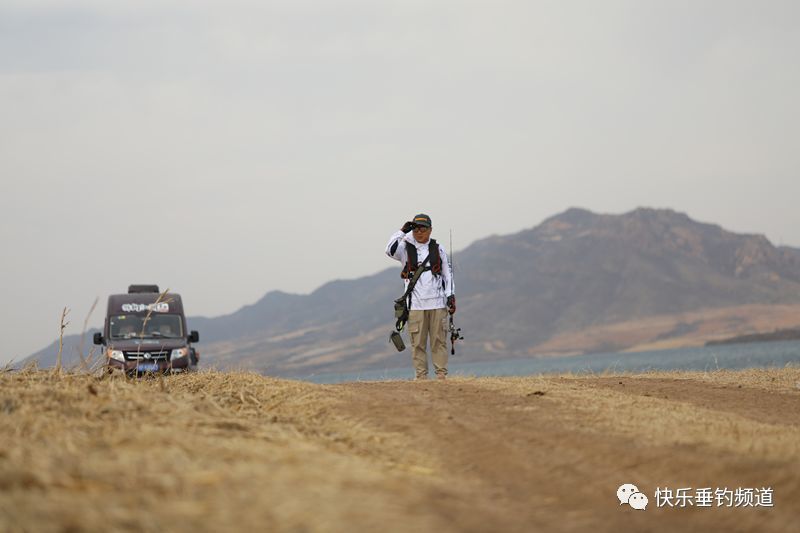 沙漠绿洲中有大鱼?这位钓鱼人的探钓之旅让人