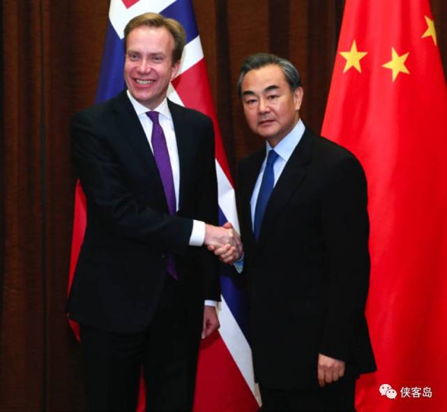 媒体:中国挪威恢复双边关系，王毅的措辞很有意思