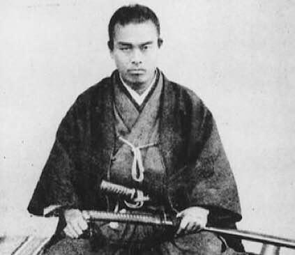 揭秘日本武士剖腹自尽的全过程,看完之后不禁感叹,原来这么假!