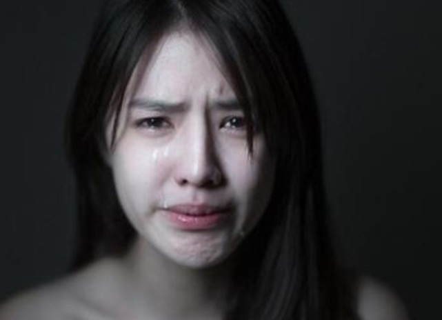 情感测试:你觉得哪个女人哭的最伤心,测你这些年受过