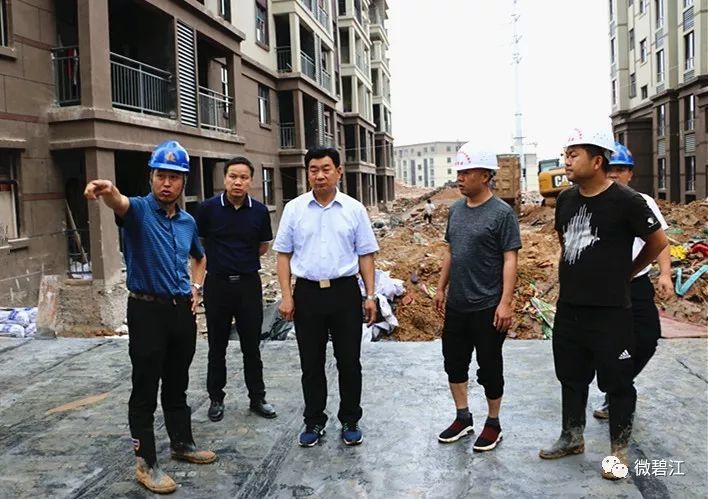 陈代文深入正光易地扶贫搬迁安置点调研