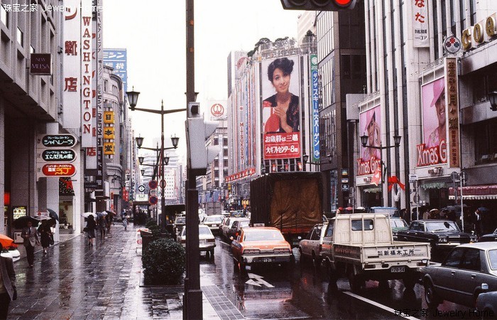 1980年的日本街头景象