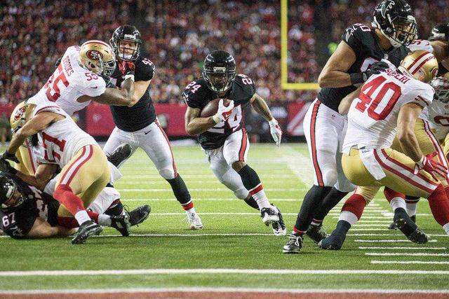 nfl第15周红黑榜:强如布雷迪也会马失前蹄进入黑榜