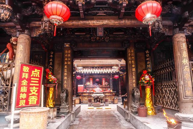 朱元璋,朱熹共同打造的关帝庙,泉州城香火最旺,老百姓