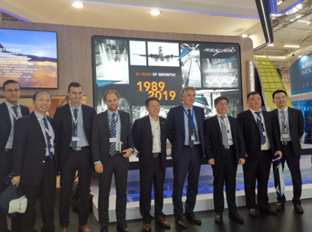 南山集团支柱产业南山铝业亮相第53届法国巴