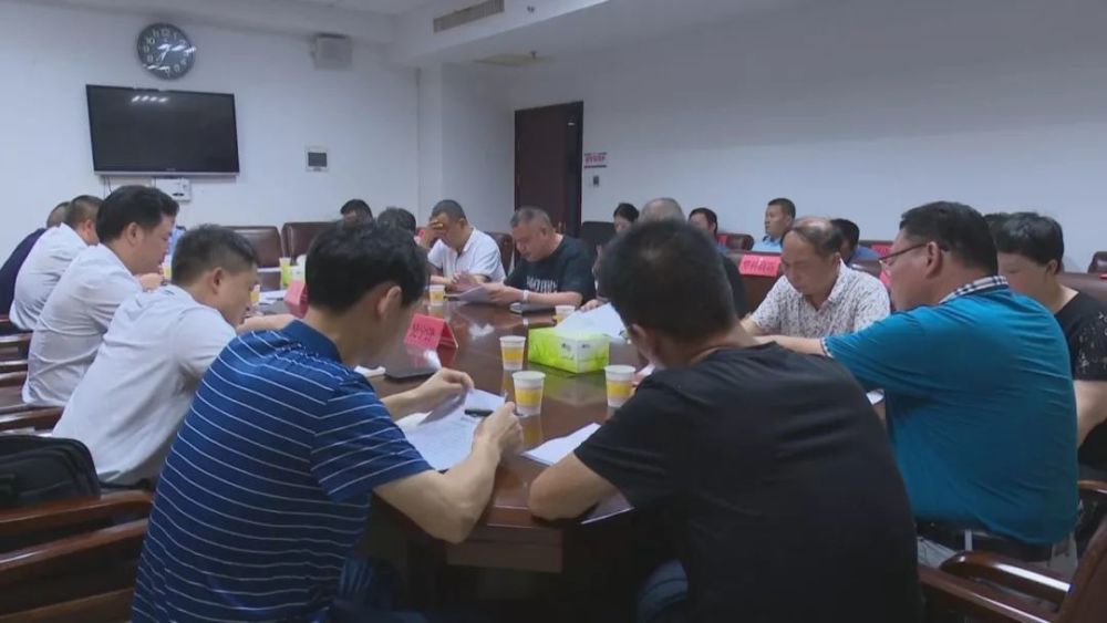 向乾勇:精准定位 明晰重点 力促耐火材料产业健康发展