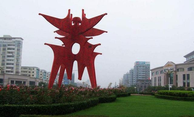 商丘能超越周口gdp吗_周口商丘高铁路线图(3)