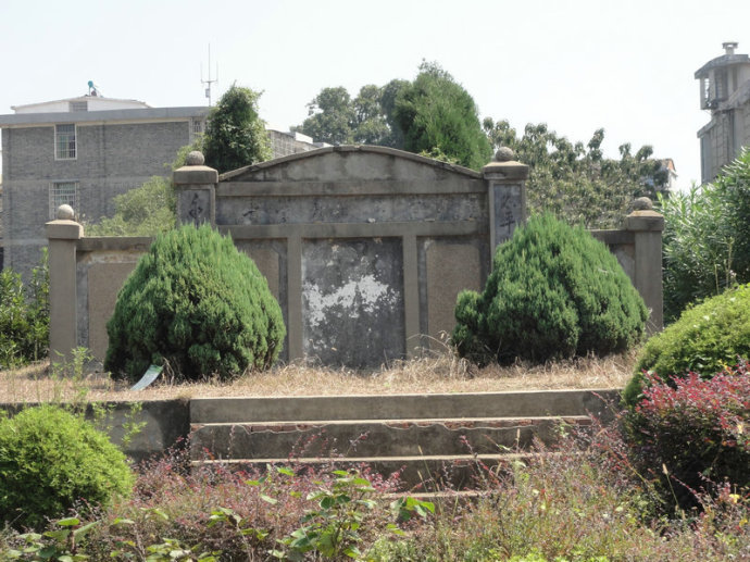 2005年,江西发现《九阴真经》黄裳墓,专家:金庸果然没