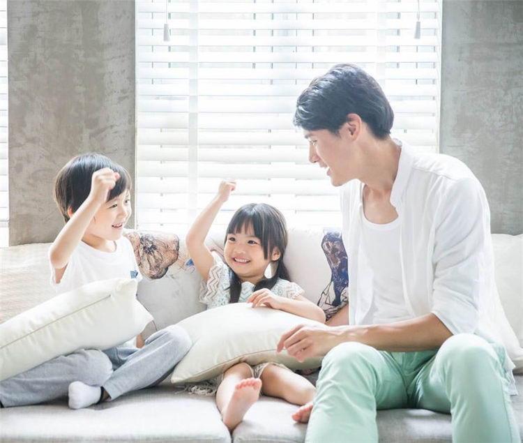 梦见妹妹生孩子，家庭繁荣与个人成长的预兆