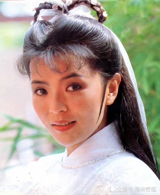 "小龙女"在台找到亲人,曾演"神雕,与周润发谈恋爱