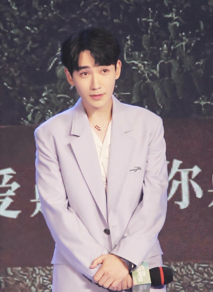 朱一龙专访记者repo,采访的背后,他把真诚和实在贯彻