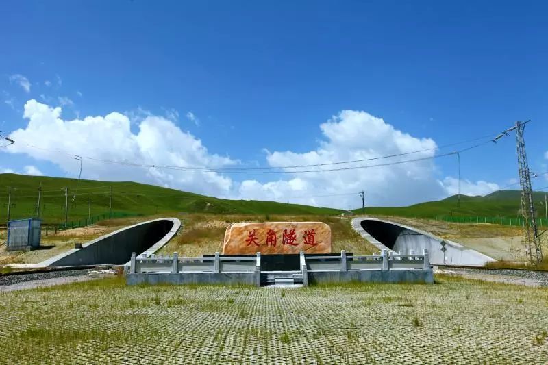 列车,唐古拉山,唐古拉山口,隧道