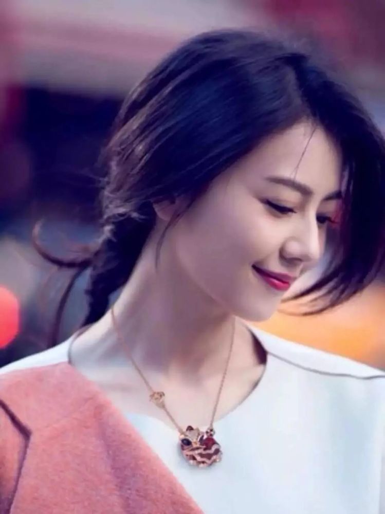 2019年直男投票的虎扑女神榜单出炉,直男是如何给美女