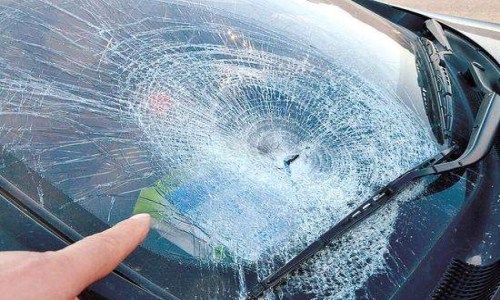 汽车车窗玻璃 保养那点事儿