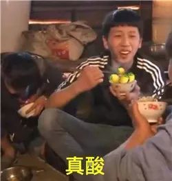 普通人想上位 那更是必须充满魔性 就像发明了「真香定律」的王境泽