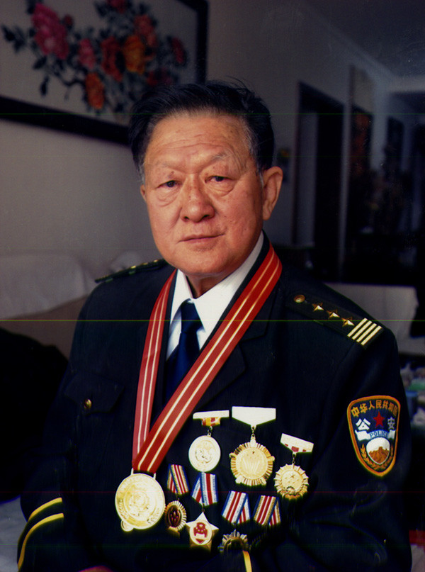 追忆乌国庆:刑侦事业融入生命的共和国