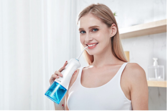 水牙线好用吗 相比其他口腔清洁工具