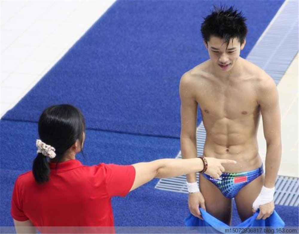 跳水王子陈艾森,实力超强,但为何每次比赛大家都注意