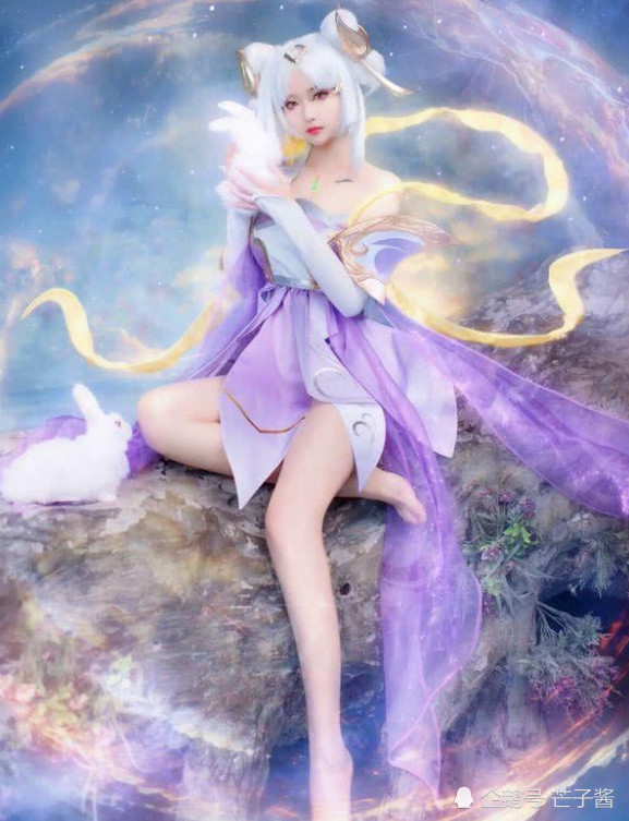 王者荣耀cos嫦娥 真人,王者荣耀cos虞姬 戚薇 王者荣耀:16岁小姑娘cos嫦娥,高颜值"小妖精"正式上线