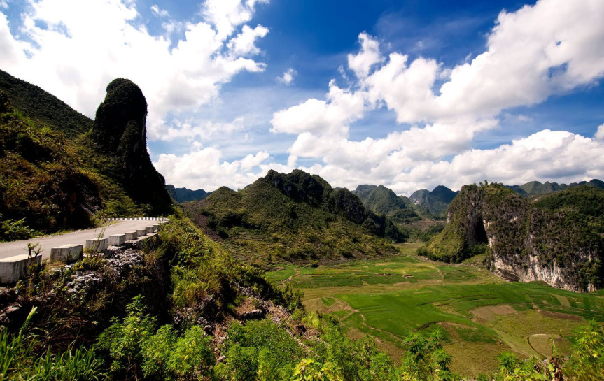 中国的"世界长寿之乡",广西巴马长寿村,景色非常的