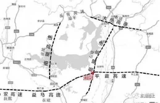 平益高速途径湘阴31村,四大通道,3收费站,1服务区