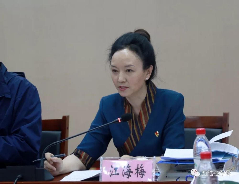 中宣部组织,40位军地媒体记者齐聚玉树,为了这件大事