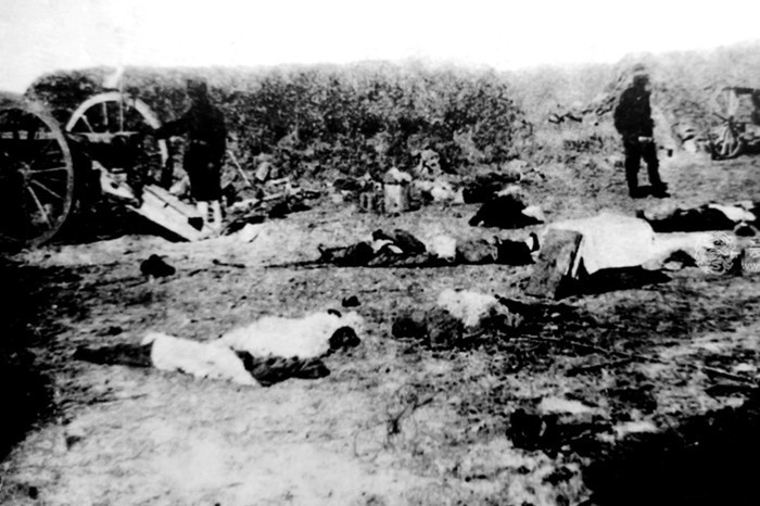 旅顺大屠杀老照片:13000人只剩下36人,图3揭露日军罪行