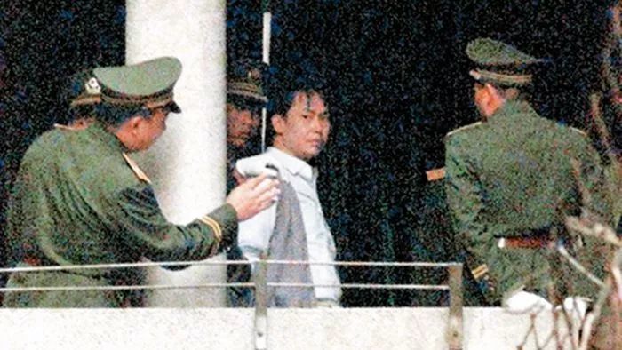 罪犯张子强在内地落网,于1998年12月6日枪决伏法.