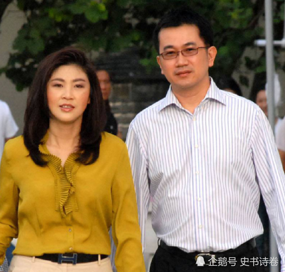 最后一页 图为一组泰国前美女总理英拉女士和丈夫阿努索的生活旧照,众