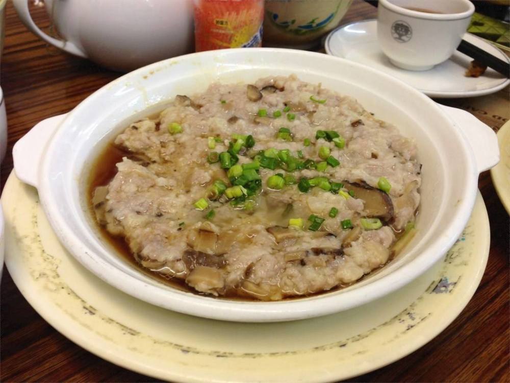 冬菇鲜虾蒸肉饼这样做最好吃啦,肉非常细腻顺滑!