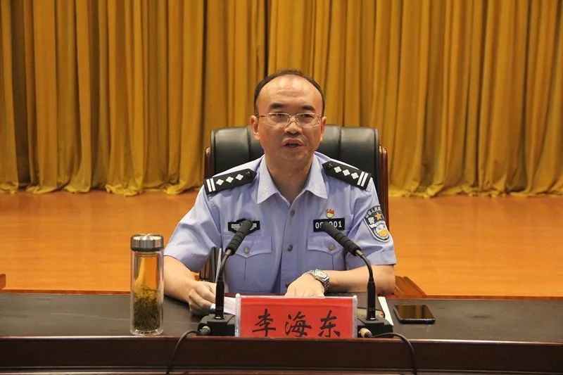 潜江市人大常委会任命李海东为市人民政府副市长,市公安局局长