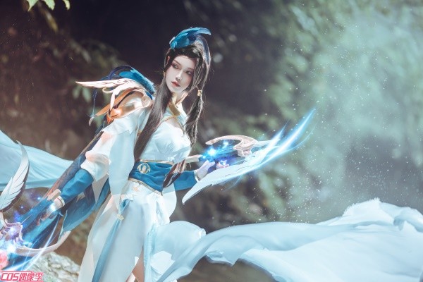 cosplay:《王者荣耀》虞姬@戚顾儿