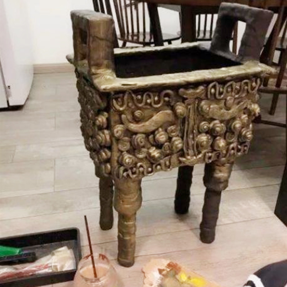 一,老师:请上交一只青铜鼎