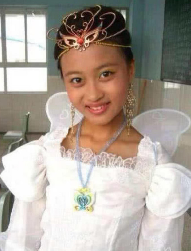 《巴啦啦小魔仙》凌美琪长大了,当初丑小鸭变成白天鹅