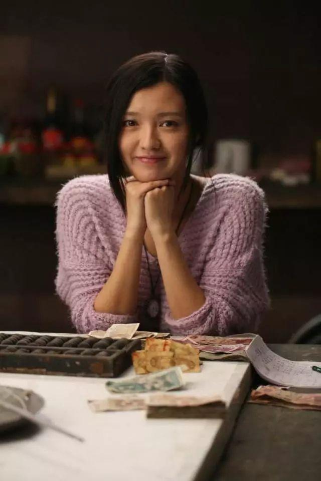 41岁的她似乎被遗忘,今靠一张如同20岁少女的脸,再度