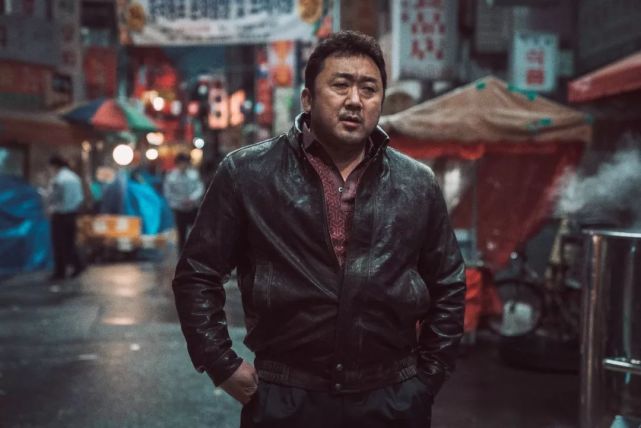 现在韩国热门的男演员,是这位萌硬汉