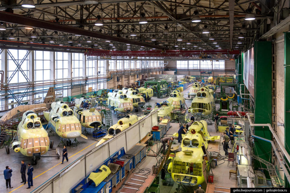 领略俄罗斯著名军工企业风采总装线地板锃亮现代气息浓郁
