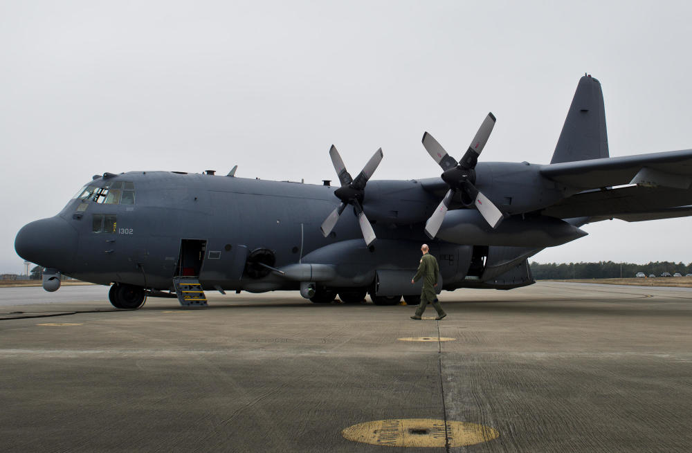ac-130w