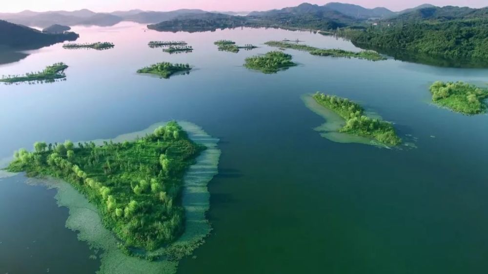 此外,溧阳旅游资源丰富,区位优势明显,生态环境保护成绩斐然等方面的