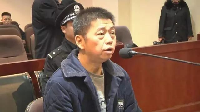 胡氏三姐弟称霸思南11年:火烧教育局,强锁国土局,逼