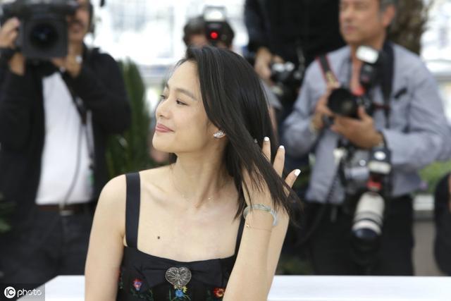 姜文的妻子周韵个人相册