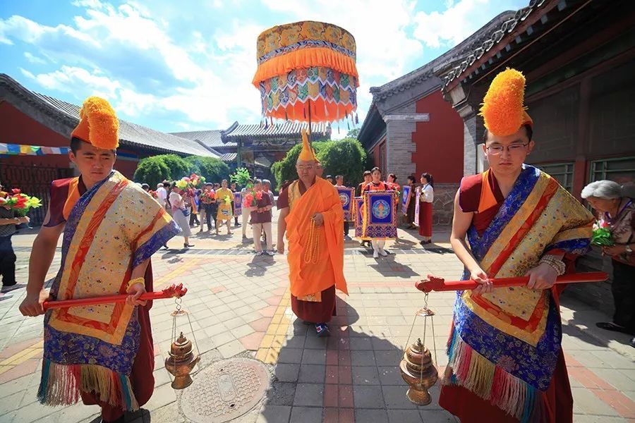 2019年7月12日—17日(农历六月初十至六月十五,承德普宁寺举办了"