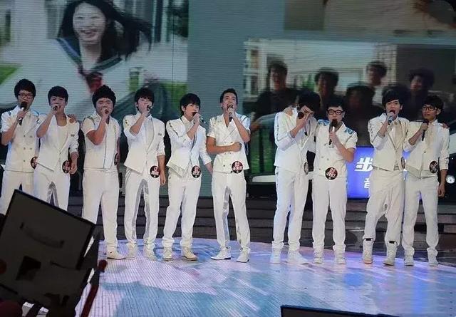 10届快男被网友们称为最惨快男,似乎没有一个人真正红了.
